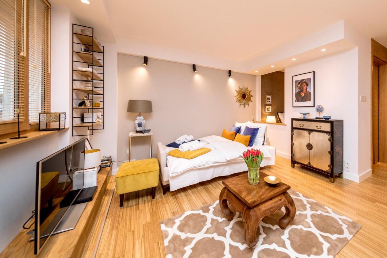 Golden Apartment With Air Condition By Your Freedom 바르샤바 외부 사진